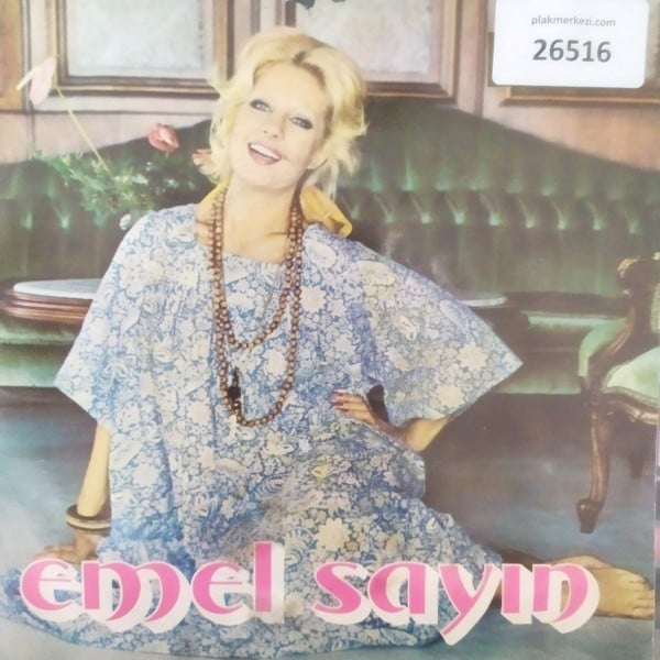 emel-sayin-yesil-gozlerinden-muhabbet--3bbe08.jpg