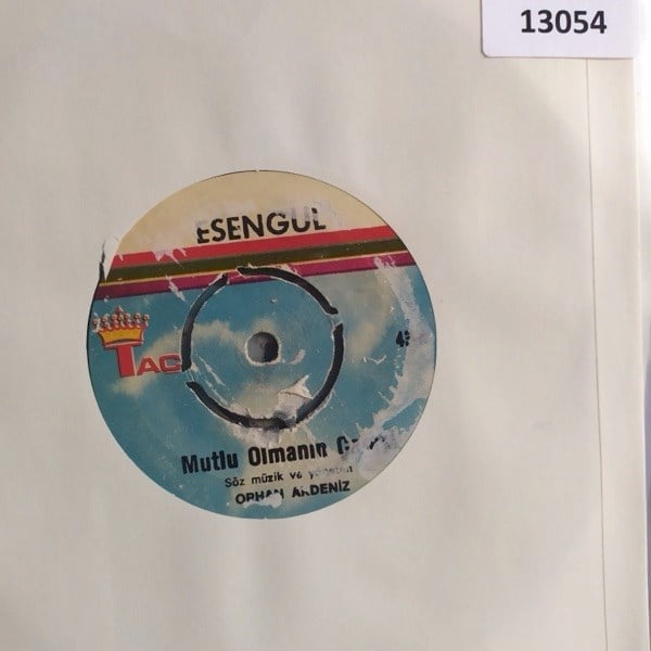 esengul-mutlu-olmanin-yollarisen-mutlu-27-b84.jpg