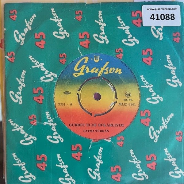 fatma-turkan-gurbet-elde-efkarliyim-ki-afeb3-.jpg