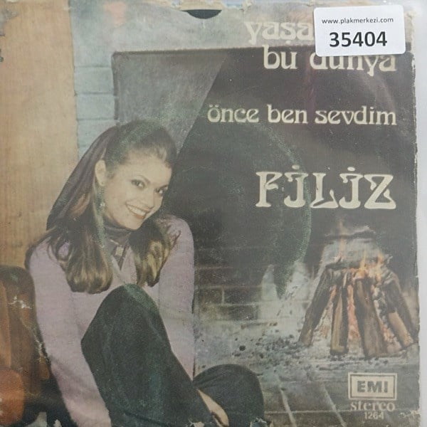 filiz-yasanmaz-bu-dunya-once-ben-sevdi--b852-.jpg