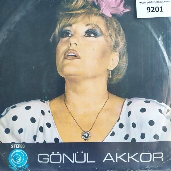 gonul-akkor-apansiz-uyanirsanhicmi-gul-4cc-b5.jpg