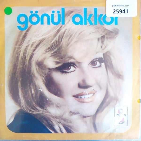 gonul-akkor-olumden-beter-gelen-iciyor--9192-.jpg