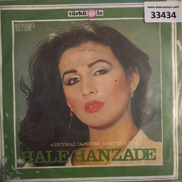 hale-hanzade-duymaz-olaydim-seytan-tuy-33-933.jpg