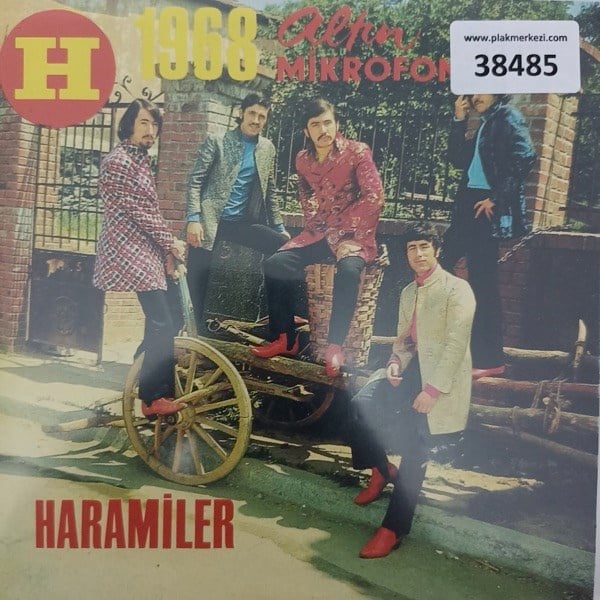 haramiler-1968-altin-mikrofon-arpa-bug-1201-4.jpg