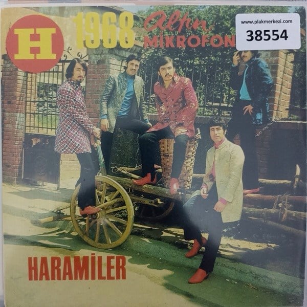 haramiler-1968-altin-mikrofon-arpa-bug-f1f-48.jpg