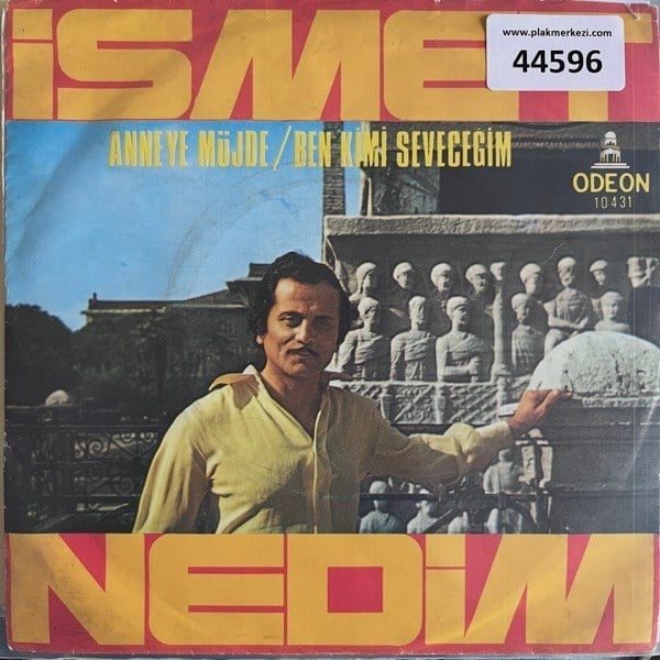 ismet-medim-anneye-mujde-ben-kimi-seve-26ee-0.jpg