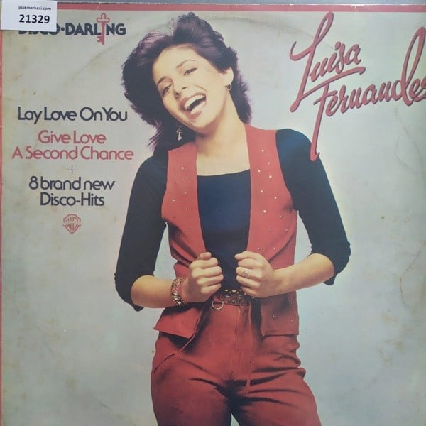 luisa-fernandez-disco-darling-yerli-ba-0dd5fb.jpg