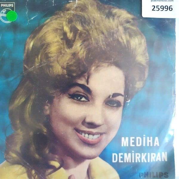 mediha-demirkiran-maziyi-dusundum-de-y-a47c-6.jpg