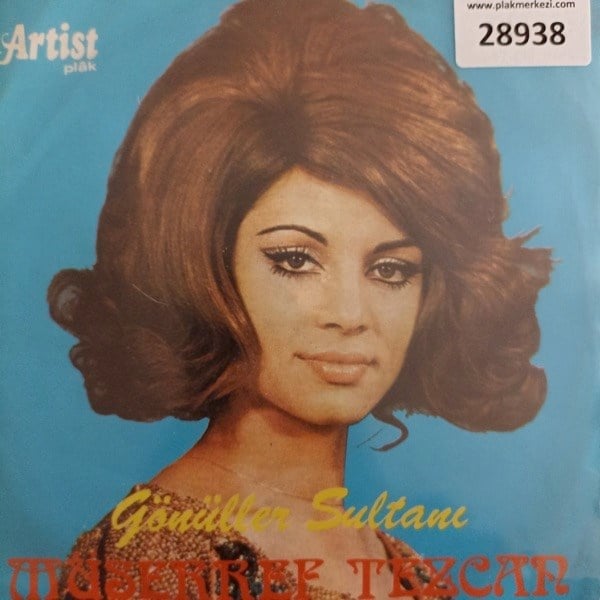 muserref-tezcan-dun-gece-meyhanede-yab-2-00ae.jpg