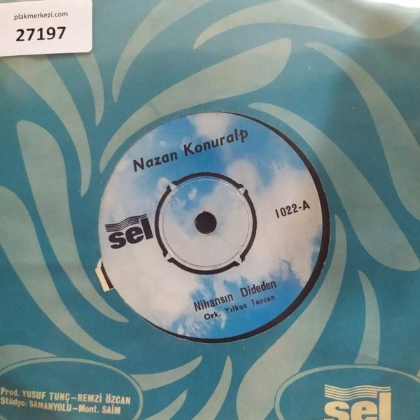 nazan-konuralp-nihansin-dideden-seni-s-04-8ce.jpg