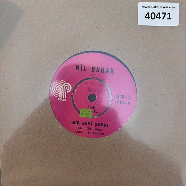 nil-burak-bir-eski-sarki-birisine-biri--45a9-.jpg