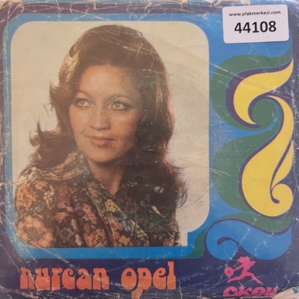 nurcan-opel-son-mektubu-yazarken-yalva-13e6-4.jpg