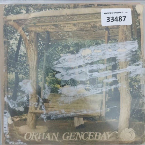 orhan-gencebay-benim-dunyam-sevmiyorum-426d-9.jpg