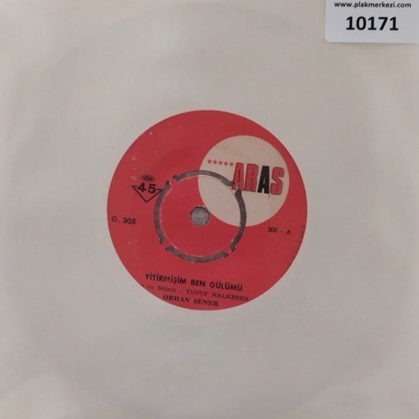 orhan-sener-yitirmisim-ben-gulumusarma-929b84.jpg