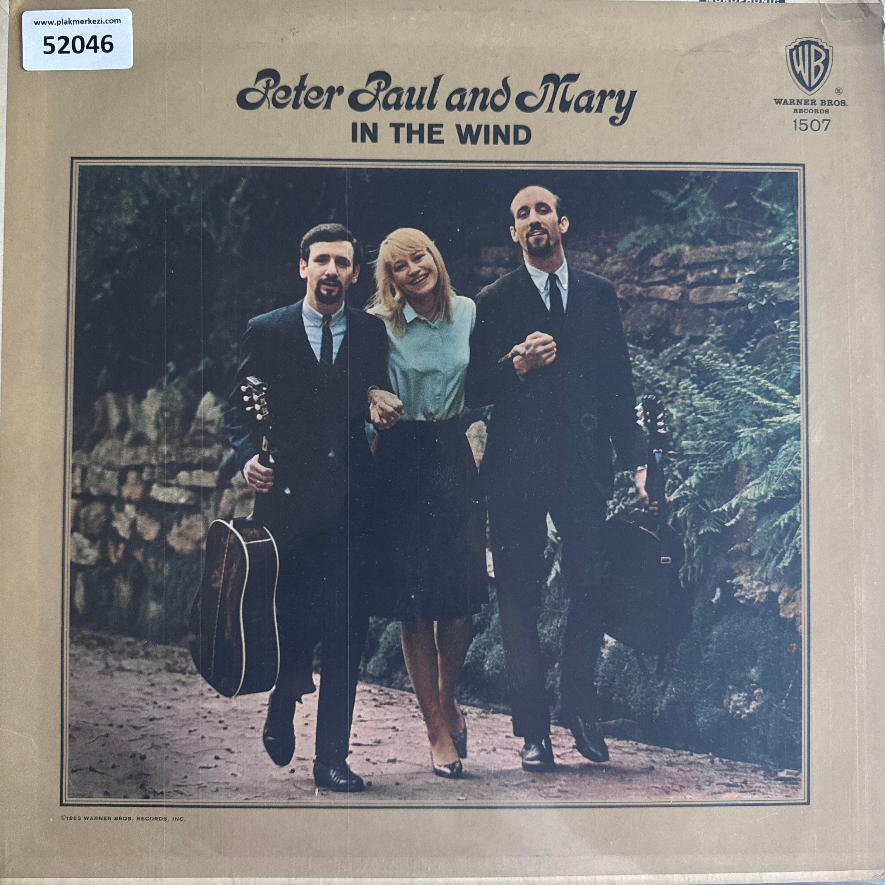 peter-paul-and-mary-in-the-wind-1963-a-59-4a8.jpg