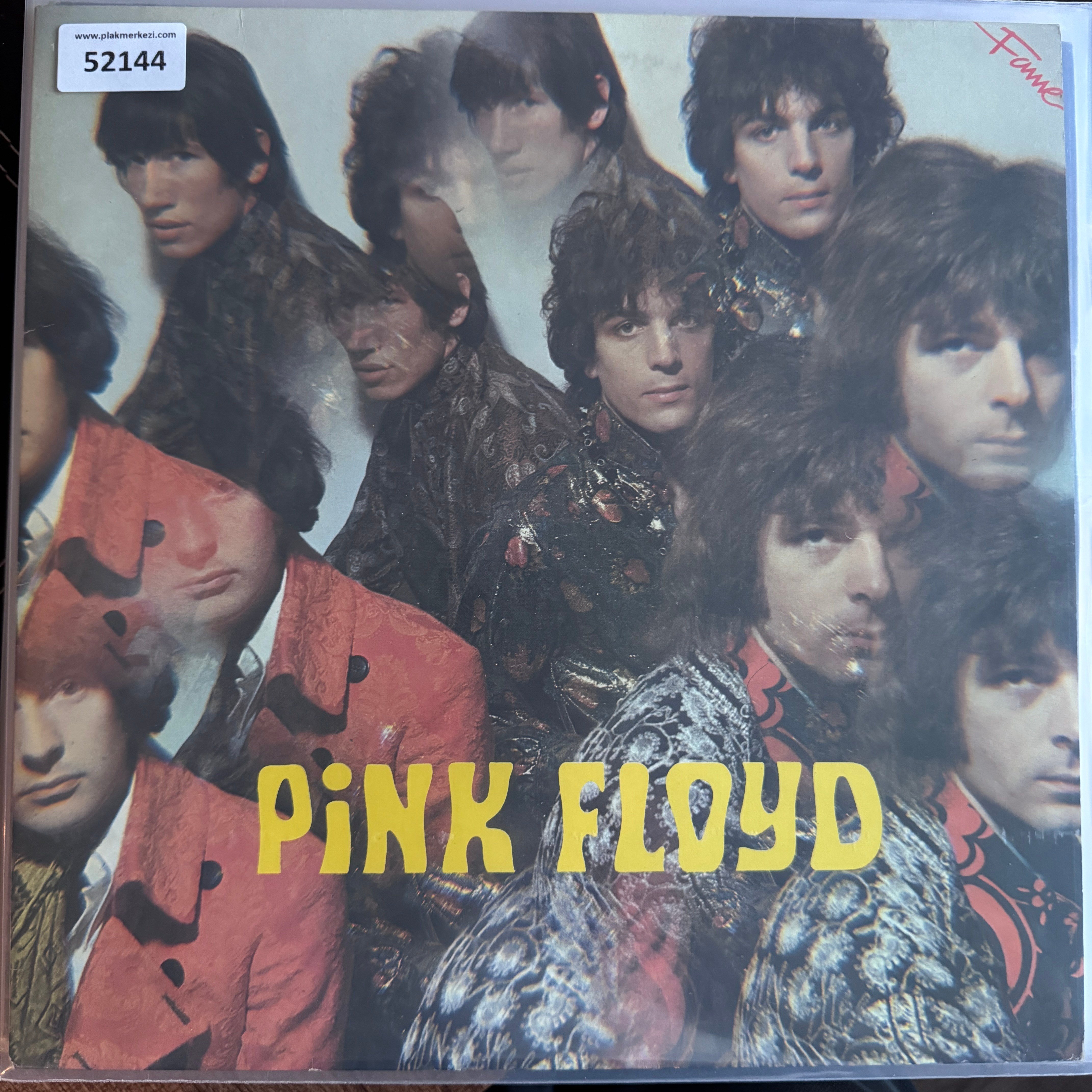 pink-floyd-the-piper-at-the-gates-of-d-d2c-3b.jpg