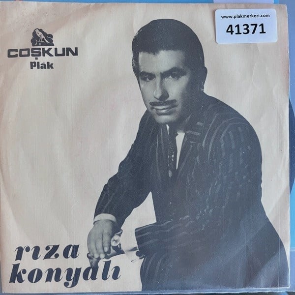 riza-konyali-saffet-efendi-esme-kaya-t-7-4210.jpg