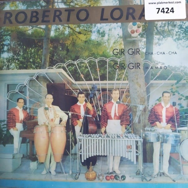 roberto-lorano-gir-gir-cha-cha-chagir---48b6-.jpg