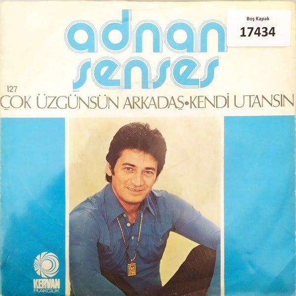 sadece-kapak-_-adnan-senses-_-cok-uzgu-916-12.jpg