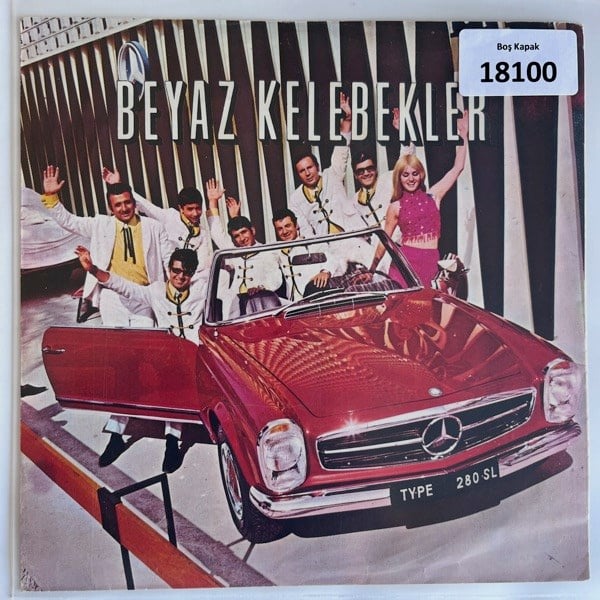 sadece-kapak-_-beyaz-kelebekler-_-3032--48e1-.jpg