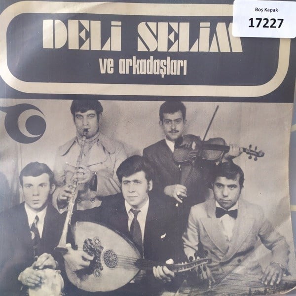 sadece-kapak-_-deli-selim-ve-arkadasla-9-406a.jpg