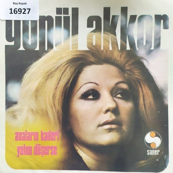 sadece-kapak-_-gonul-akkor-_-analarin--a1f3b-.jpg