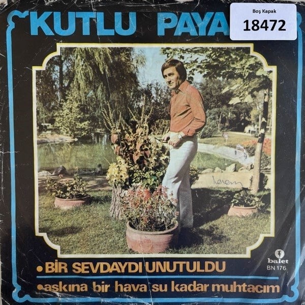 sadece-kapak-_-kutlu-payasli-_-bir-sev-c8-85c.jpg