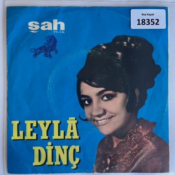 sadece-kapak-_-leyla-dinc-_-dugun-alay-147450.jpg