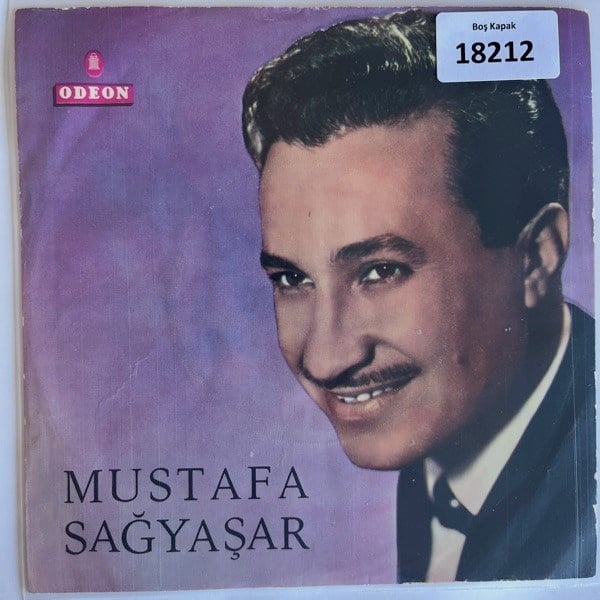 sadece-kapak-_-mustafa-sagyasar-_-cok--7-4bb2.jpg