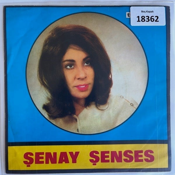 sadece-kapak-_-senay-senses-_-8831-883-4392-b.jpg