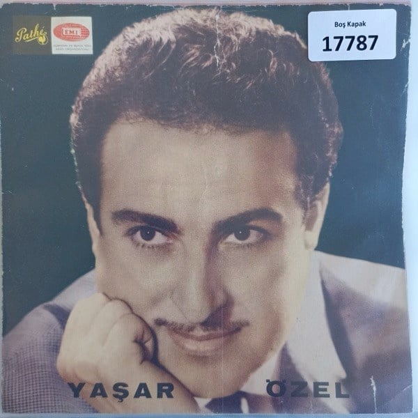 sadece-kapak-_-yasar-ozel-_-pathe-302--cae9c5.jpg