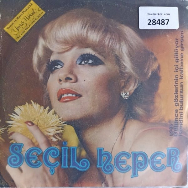 secil-heper-gulunce-gozlerinin-ici-gul-a-b524.jpg