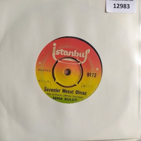sema-mutlu-sevenler-mesut-olmaz-beni-d-0de023.jpg