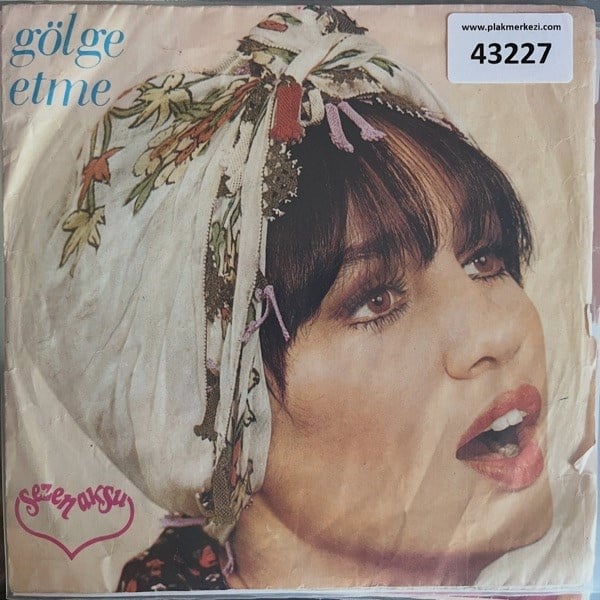 sezen-aksu-golge-etme-ask-arka-kapakta-1-4ed3.jpg
