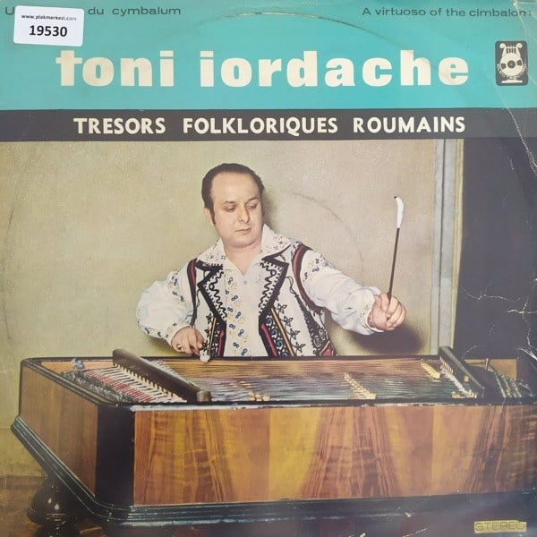 toni-iordache-tresors-flokloriques-rou-13fc5-.jpg