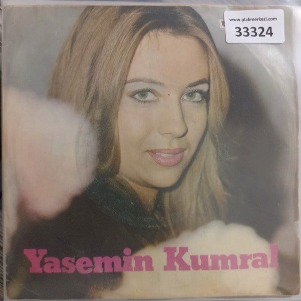 yasemin-kumral-gitarci-ben-adami-boyle-8b4-9e.jpg
