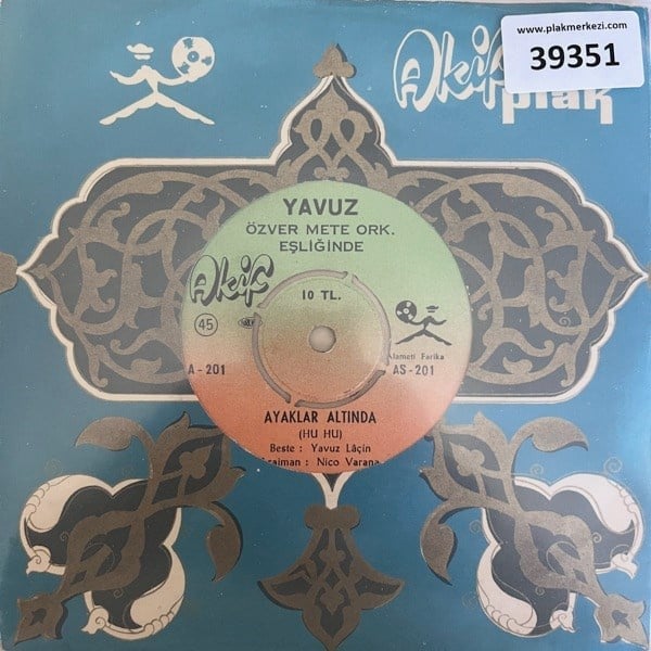 yavuz-ayaklar-altinda-sevgilim-aranj.--c9f-9b.jpg