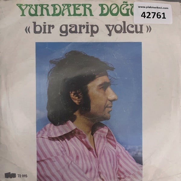 yurdaer-dogulu-bir-garip-yolcu-agora-m-213fa4.jpg