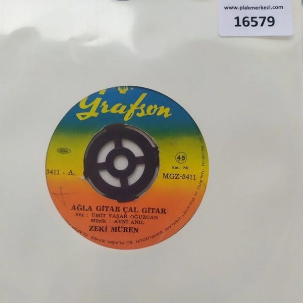zeki-muren-agla-gitar-cal-gitar-bir-ke-7477-0.jpg