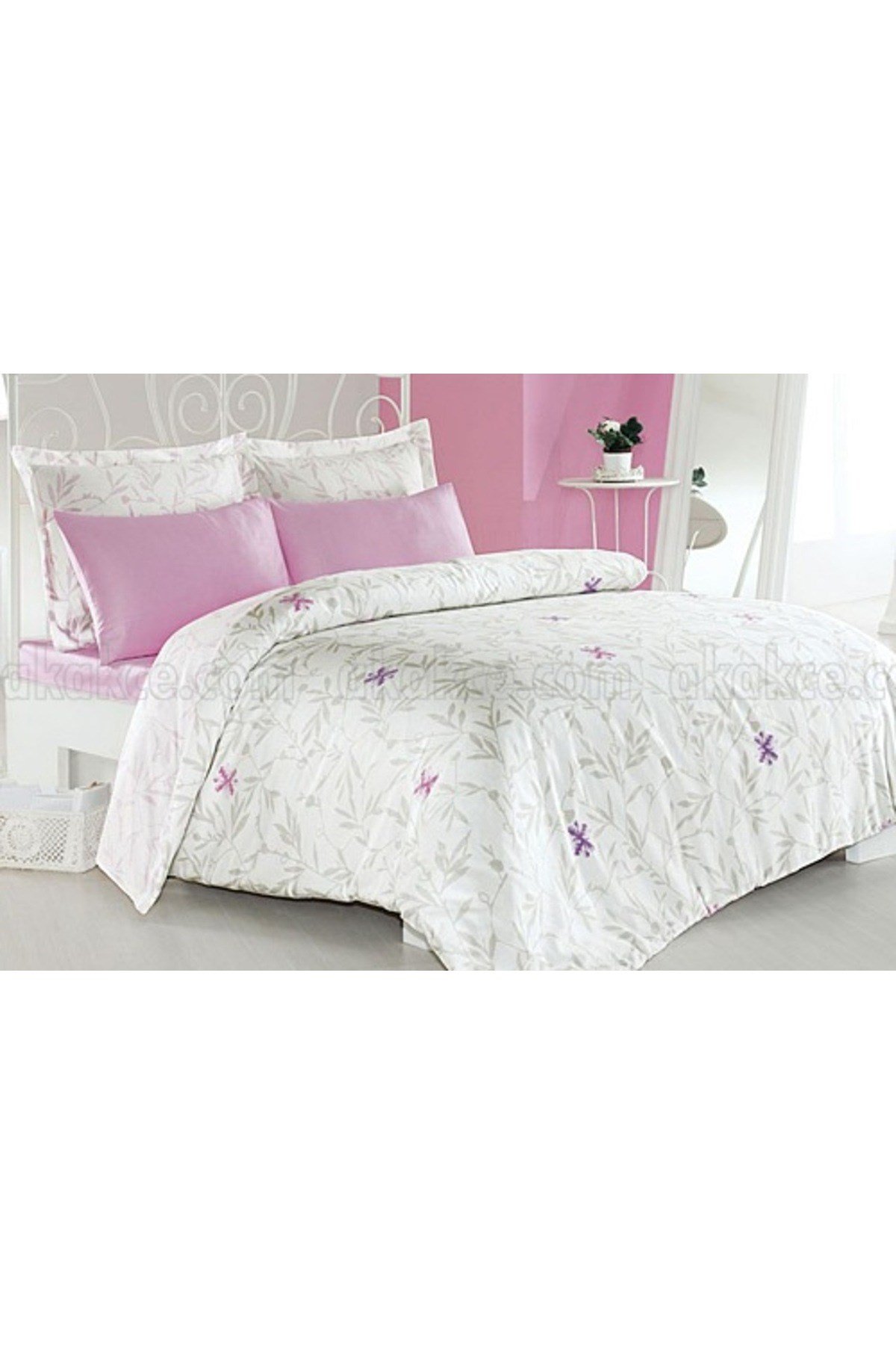 Noele V1 Pamuk Saten King Size Battal Nevresim Takımı