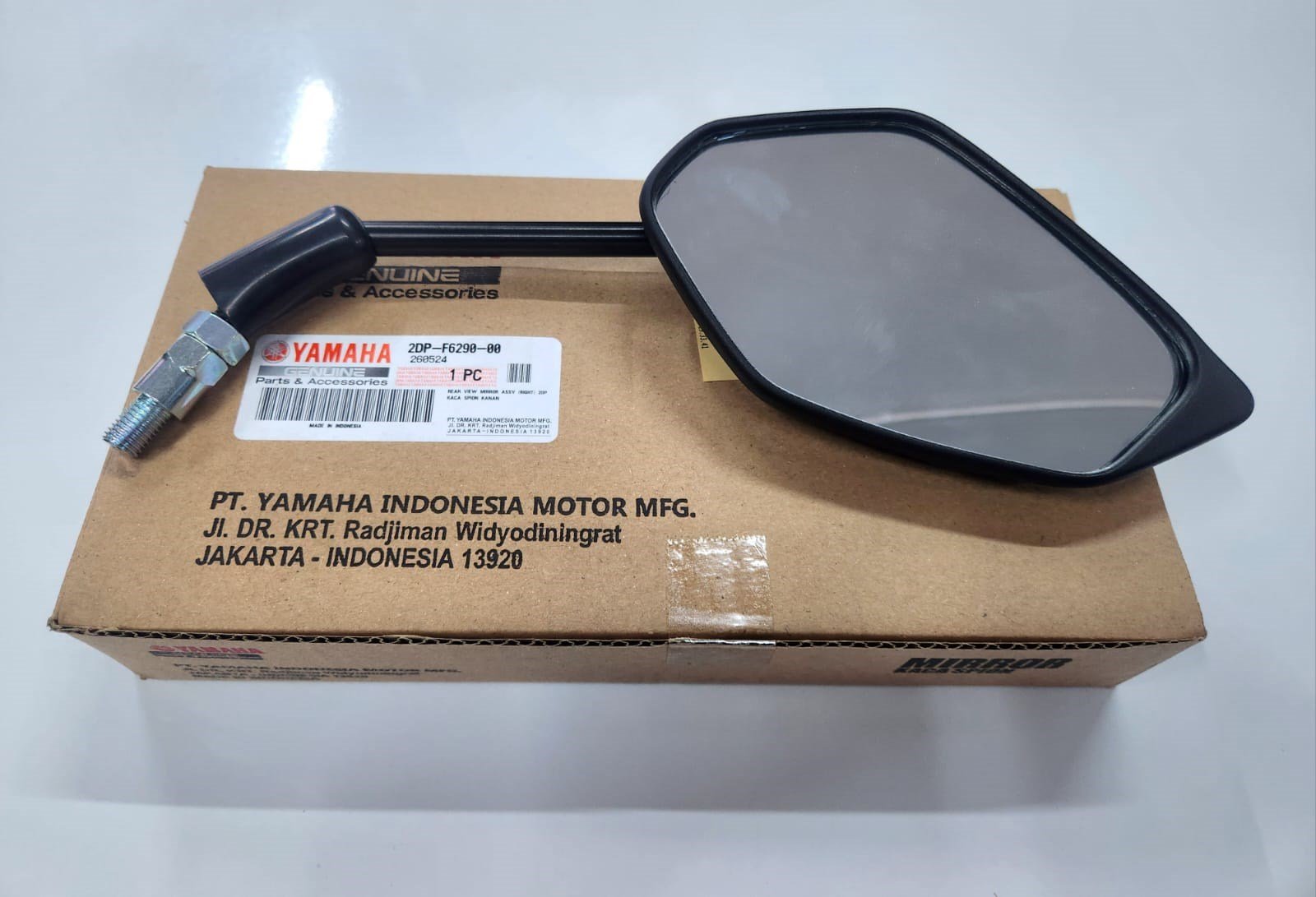 AYNA-SAĞ / YAMAHA ORİJİNAL YEDEK PARÇA / YAMAHA / N-MAX / 125cc