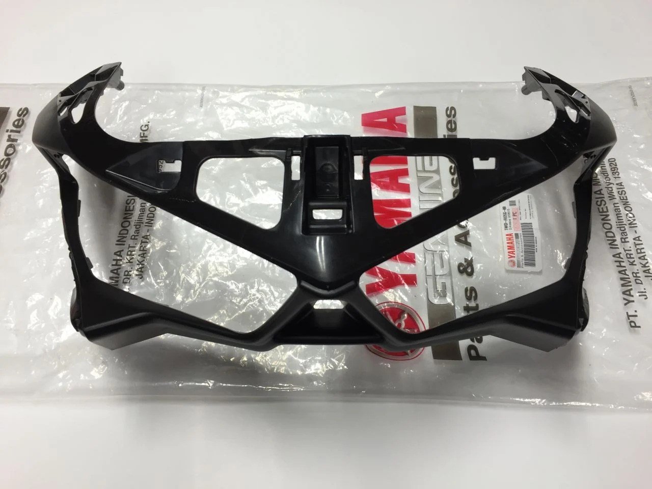 FAR ÇERÇEVESİ / YAMAHA ORİJİNAL YEDEK PARÇA / YAMAHA / YZF R25 / 250cc