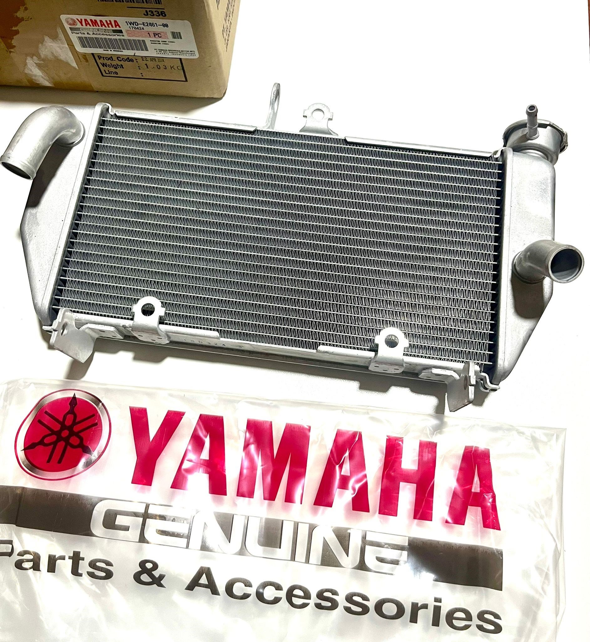 RADYATÖR / YAMAHA ORİJİNAL YEDEK PARÇA / RADYATÖR / YAMAHA / YZF R25 / 250cc