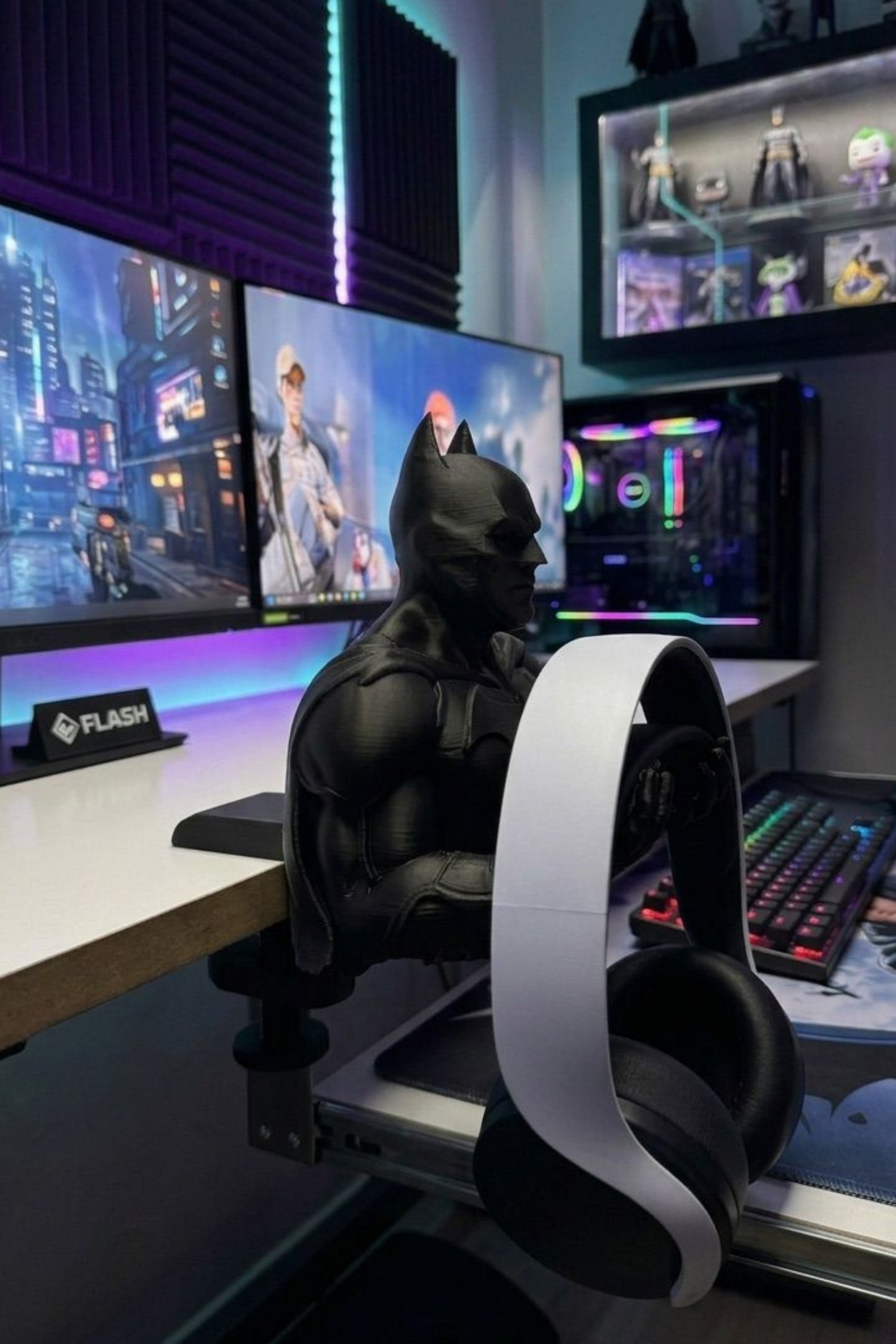 Batman Kulaklık Standı