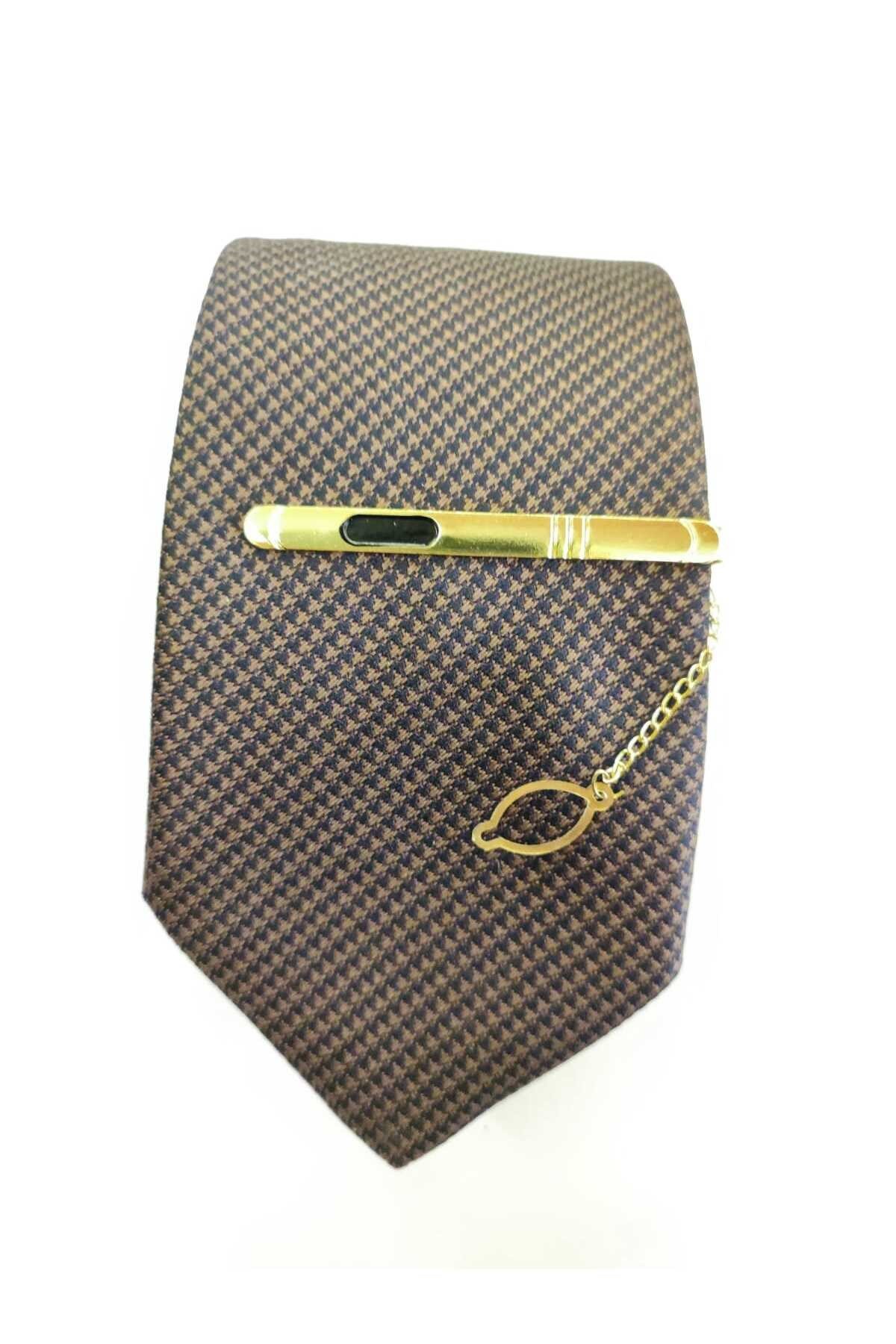 Özel İşlemeli Gold Renkli Kravat İğnesi