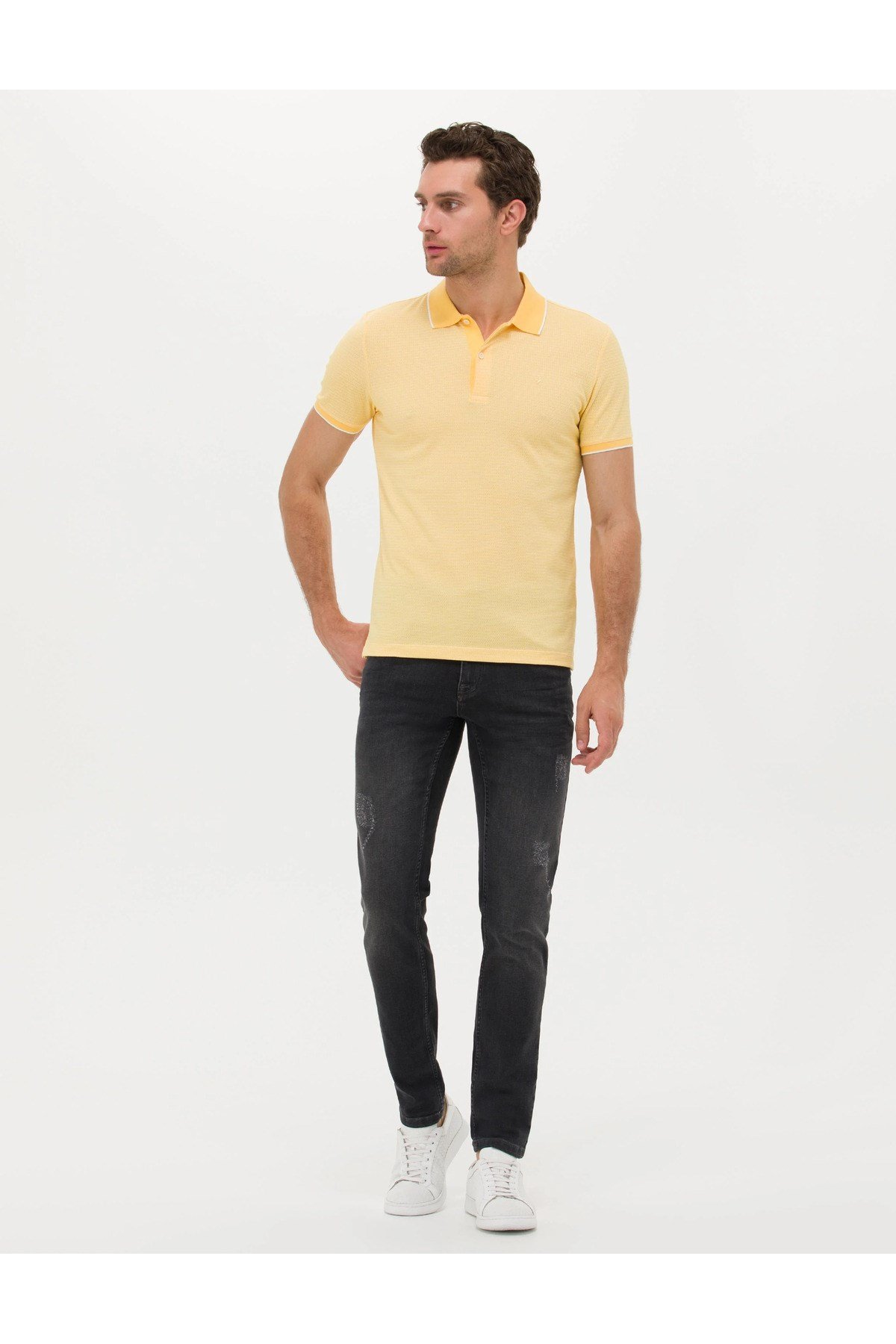 Sarı Slim Fit T-Shirt G051SZ011.000.1592493.VR044