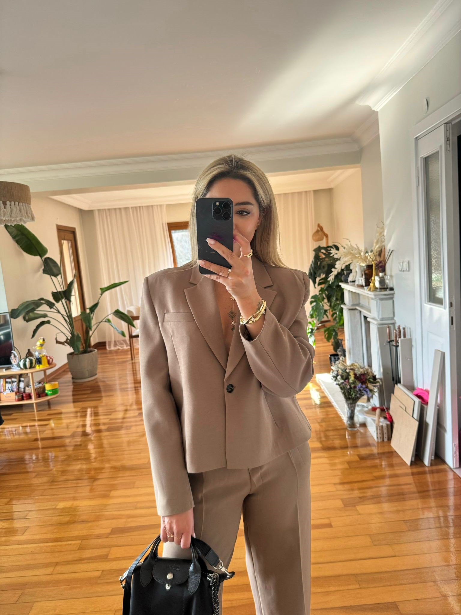 Kahverengi ceket pantolon takım