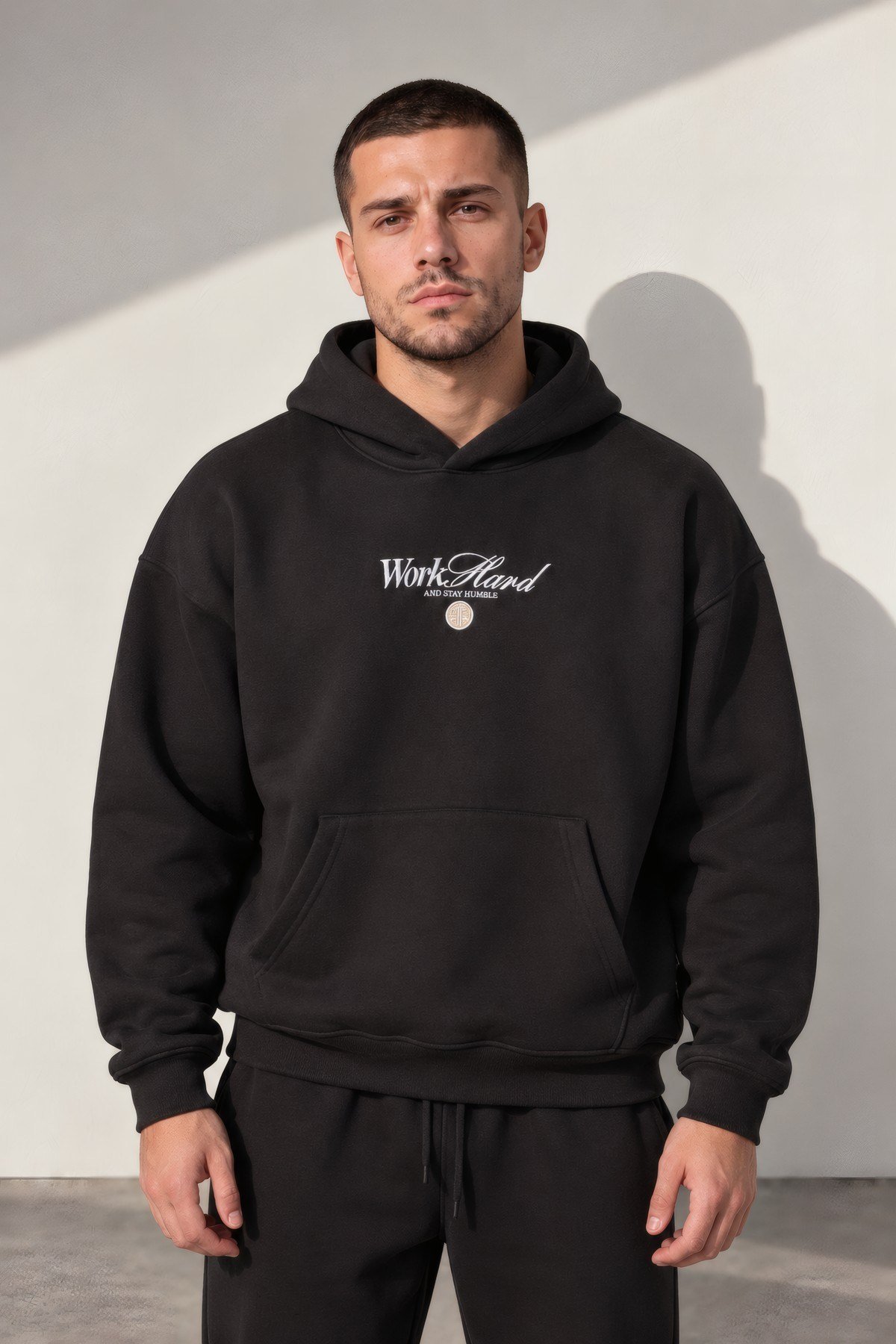 Araba Baskılı Kapüşonlu Sweatshirt Siyah