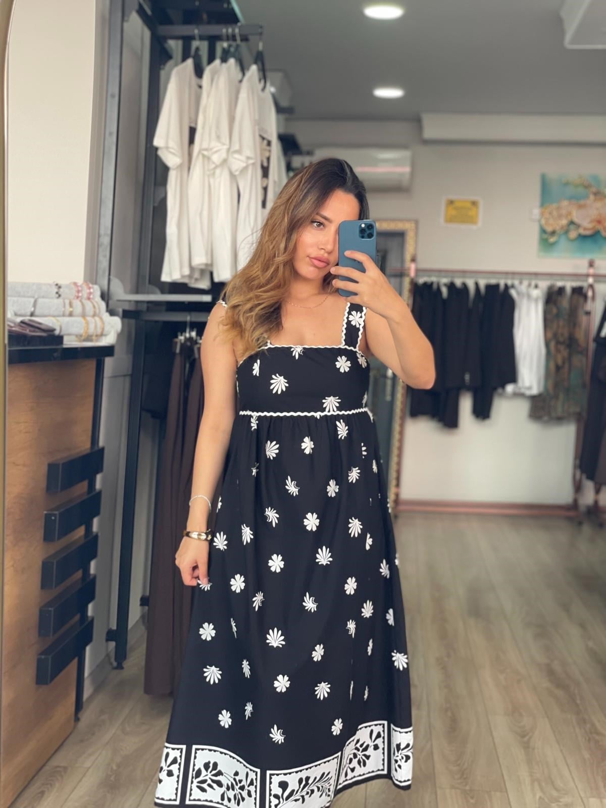 Siyah Askılı Çiçekli Poplin Elbise