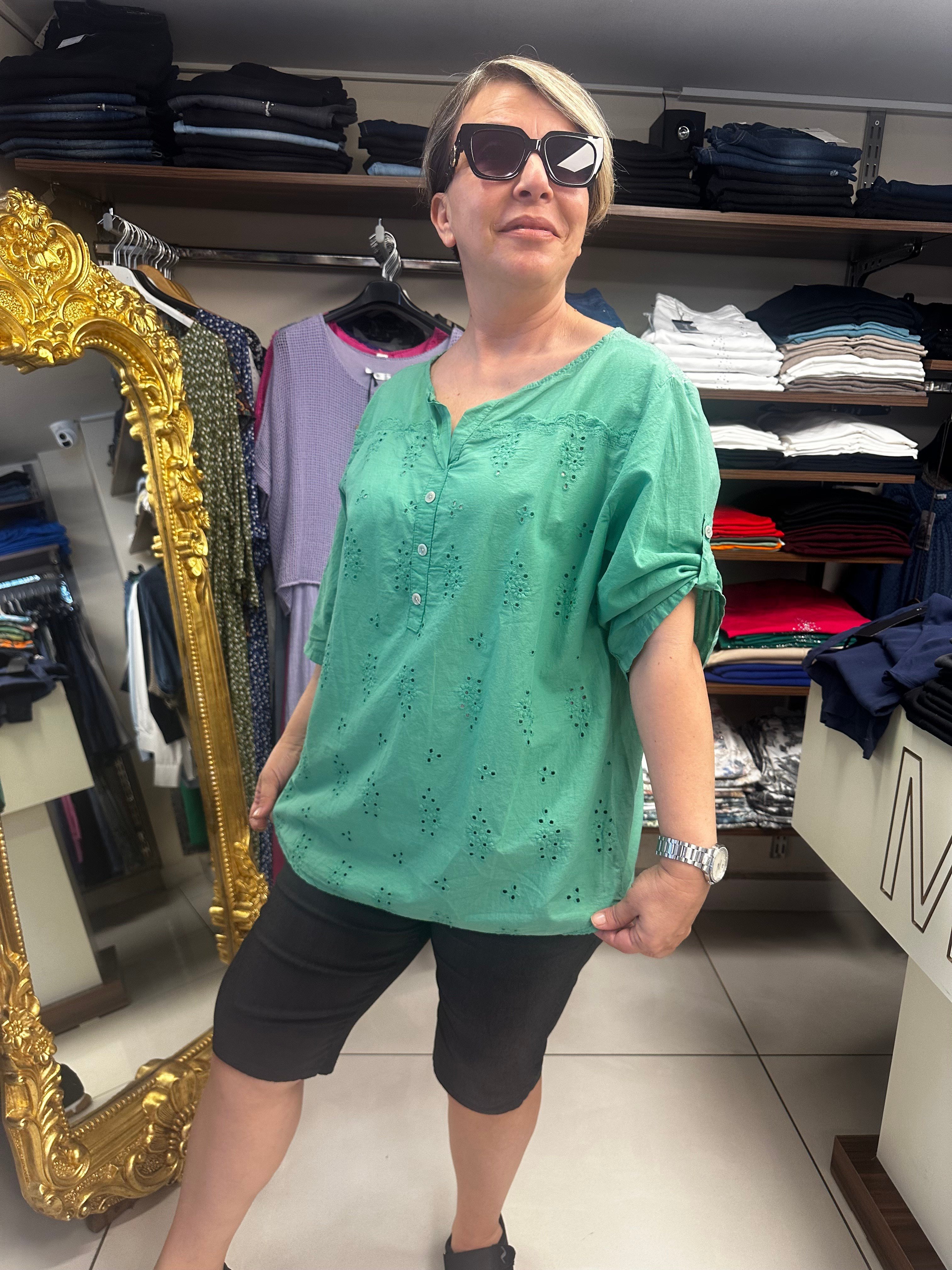 italyan omuzu pullu fisto detaylı bluz yeşil